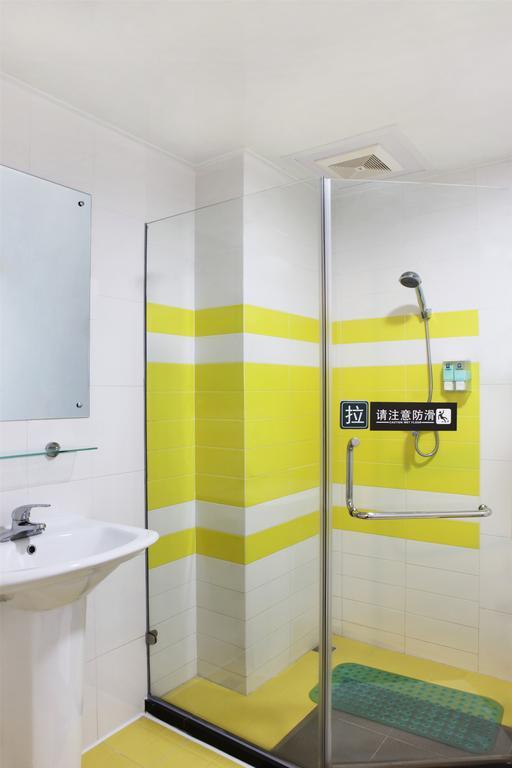 7Days Inn Changsha Jingwanzi International Furniture Square Чанша Екстер'єр фото